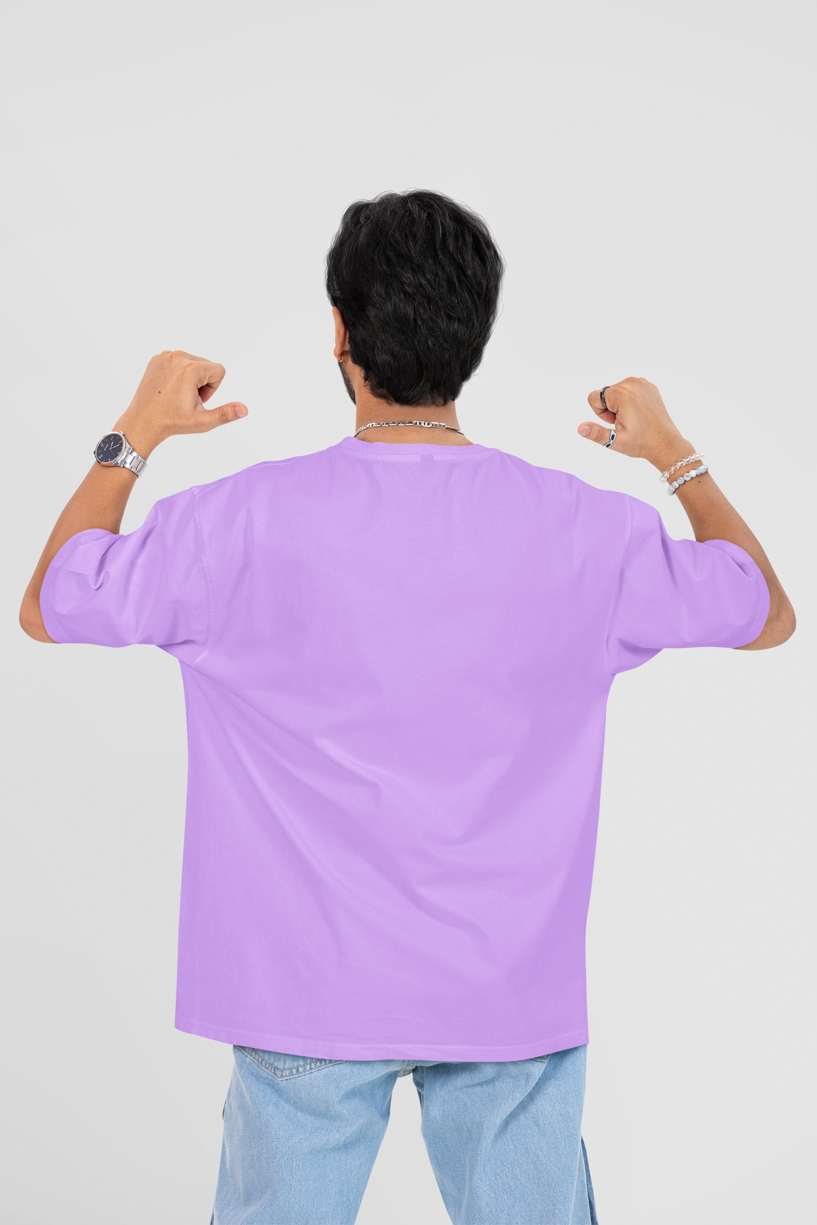 Oversized lavender T-shirt with a detailed California illustration on the back, highlighting beachy vibes and coastal elements.

