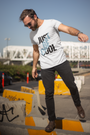 Standout white TUY t-shirt with ‘Just Be Cool’ graphic, regular fit for a bold and trendy streetwear style by Urbaxo
